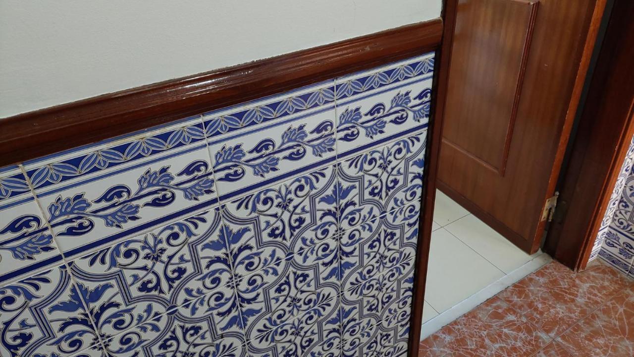 Enjoy Lisbon Cascais Sintra 1200 Metres To Metro Blue Line Sintra Rail Line Free Parking Apartment Amadora Exterior photo